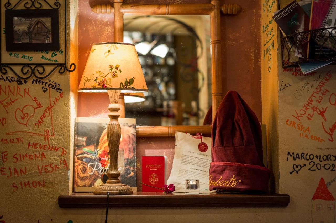 Rooms & Restaurant Ostarija ドレーニスケ・トプリーツェ エクステリア 写真